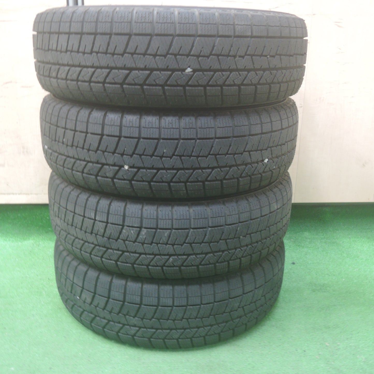 *送料無料* バリ溝！22年！キレイ！ほぼ10分★スタッドレス 155/65R13 ダンロップ ウインターマックス03 ravrion RM01 ラブリオン PCD100/4H★4070403SYス