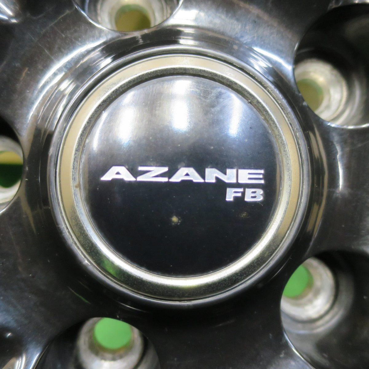 *送料無料* バリ溝！キレイ！9分★スタッドレス 225/65R17 トーヨー ウインタートランパス TX AZANE FB 17インチ PCD114.3/5H★4062703イス