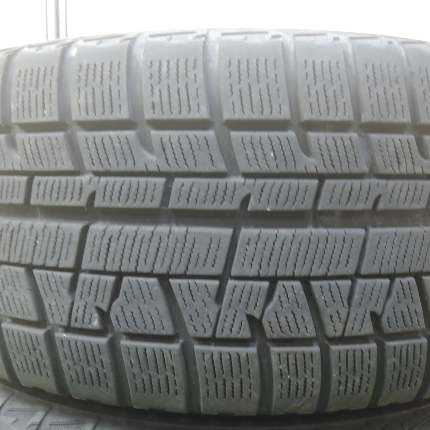 *送料無料* バリ溝！キレイ！9分★スタッドレス 215/50R17 ヨコハマ アイスガード iG50 プラス Exceeder エクシーダー PCD114.3/5H★4070402SYス