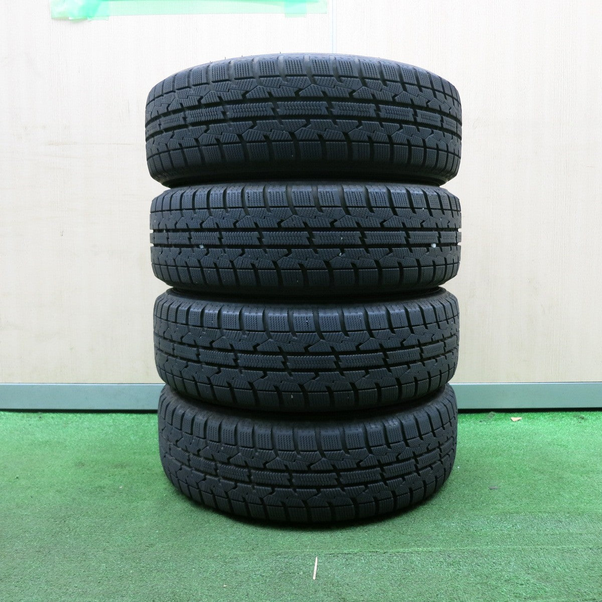 *送料無料* バリ溝！21年！キレイ！9.5分以上★スタッドレス 165/65R14 トーヨー オブザーブ ガリット GIZ ILLUGA ILG 14インチ PCD100/4H★4043001NJス