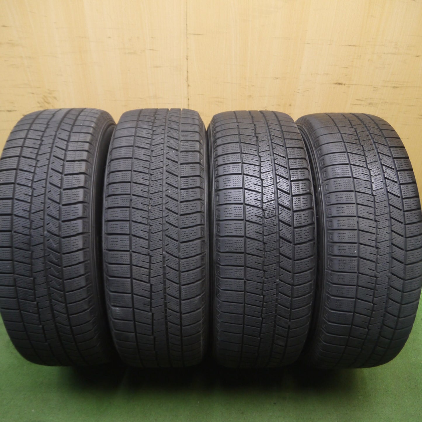 *送料無料* バリ溝！20年！綺麗！9.5分★スタッドレス 215/60R16 ダンロップ ウインターマックス03 SCHNEIDER シュナイダー PCD114.3/5H★4052803Hス