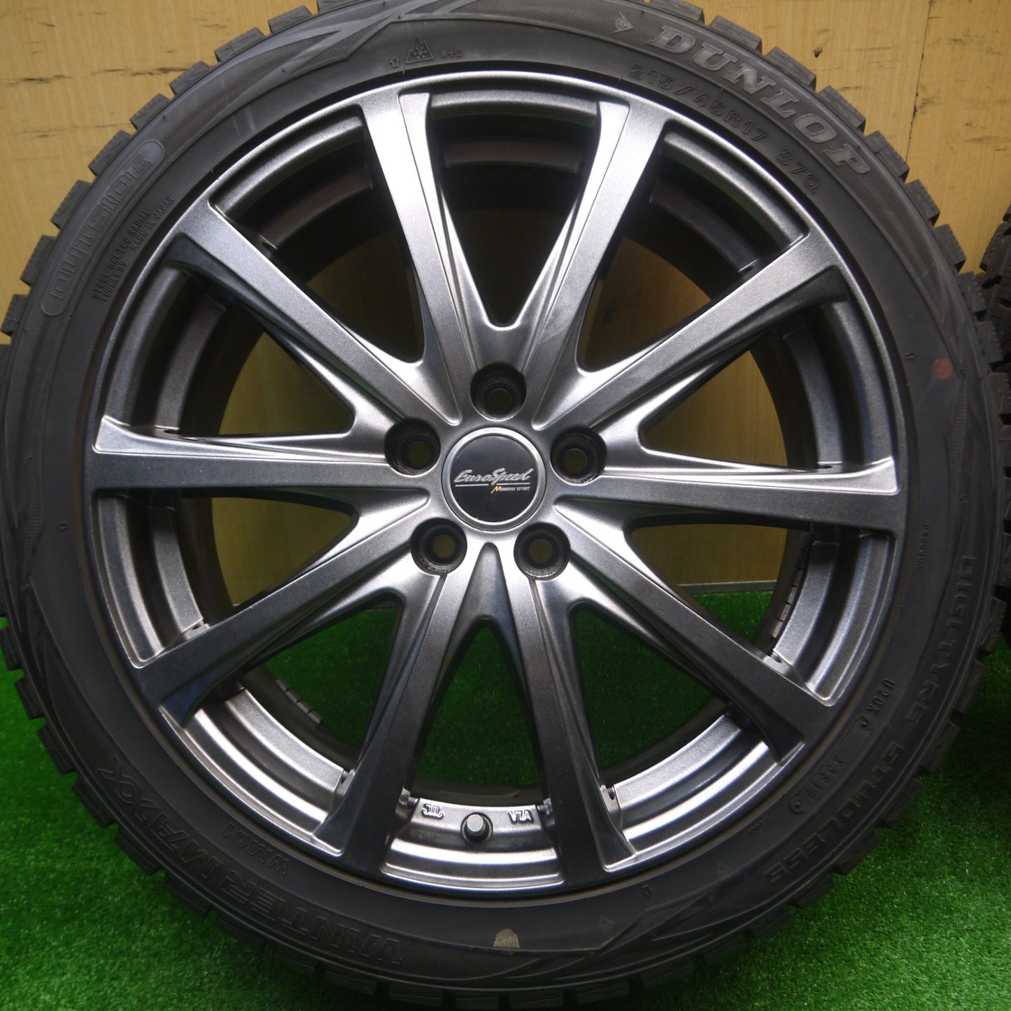 *送料無料* バリ溝！キレイ！9.5分★86 BRZ等 215/45R17 スタッドレス ダンロップ ウインターマックス WM01 EuroSpeed MANARAY SPORT PCD100/5H★4091001Hス