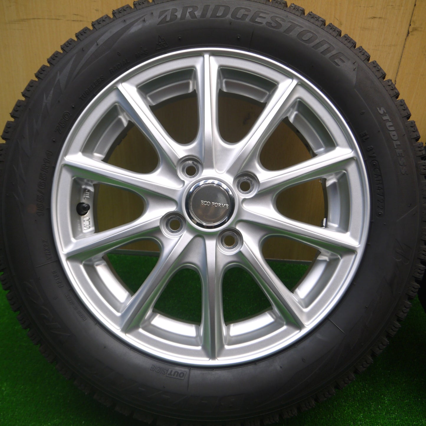 *送料無料* バリ溝！22年！ほぼ10分★スタッドレス 155/65R14 ブリヂストン ブリザック VRX2 ECO FORME エコフォルム 14インチ PCD100/4H★4080501Hス