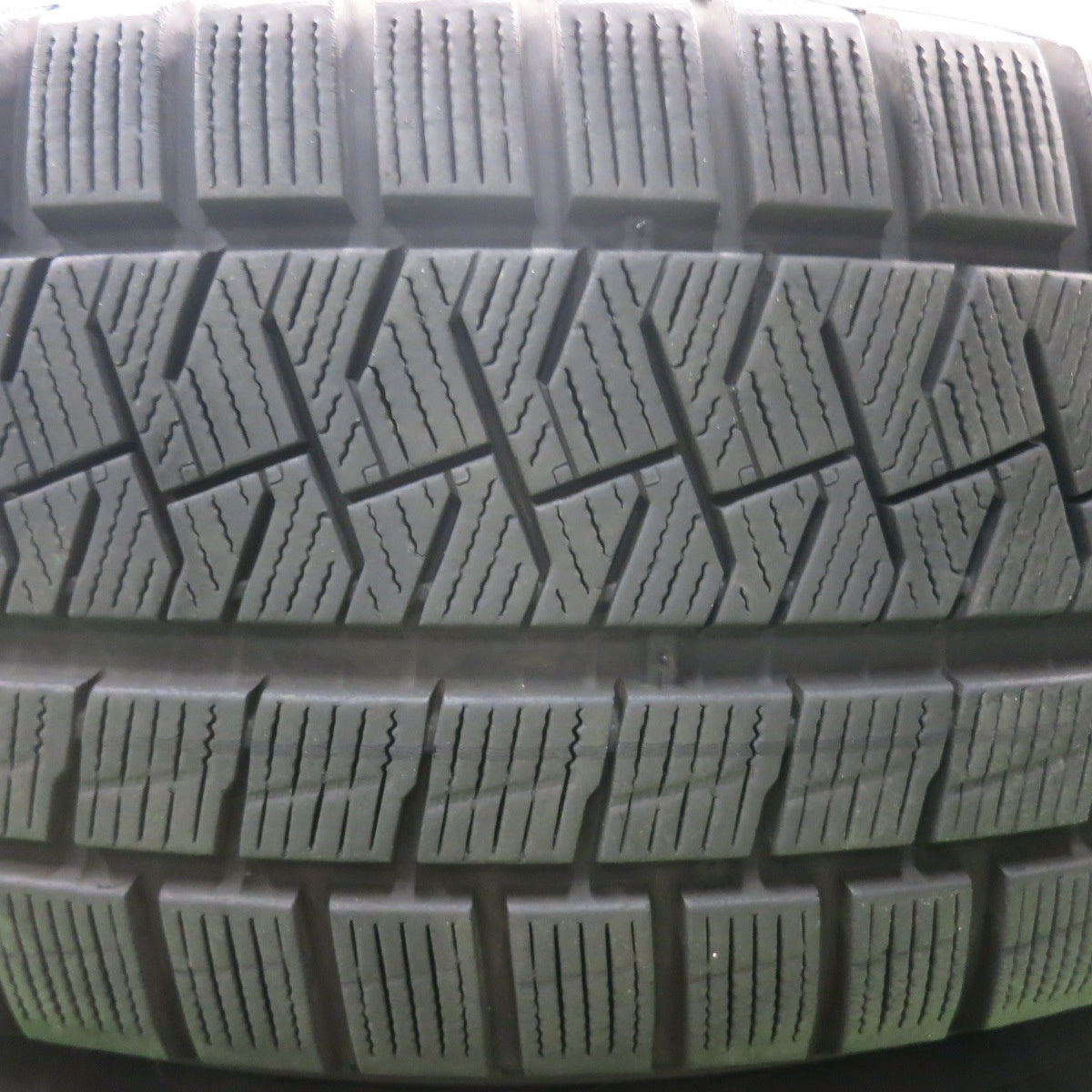 [送料無料] キレイ★ベンツ X253 GLCクラス 純正 235/60R18 スタッドレス ピレリ アイスアシンメトリコ 18インチ PCD112/5H★4111606HAス