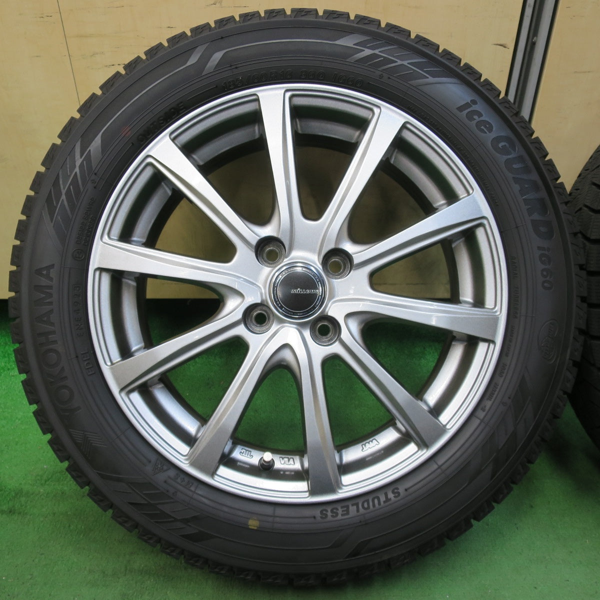 [送料無料] 超バリ溝！23年！キレイ！ほぼ10分★スタッドレス 185/60R16 ヨコハマ アイスガード iG60 MiLLOUS ミルアス 16インチ PCD100/4H★5020102イス