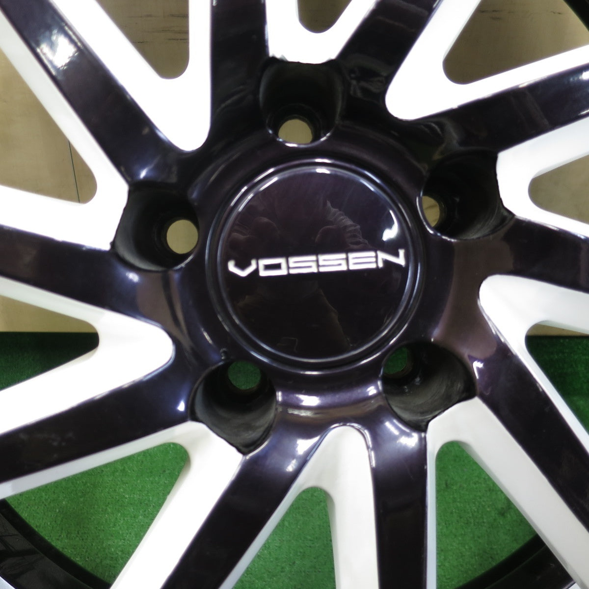 *送料無料* バリ溝！21年！ほぼ10分★VOSSEN 245/30R22 デリンテ Desert StormⅡ DS8 ヴォッセン 22インチ PCD114.3/5H★4042208KMノ