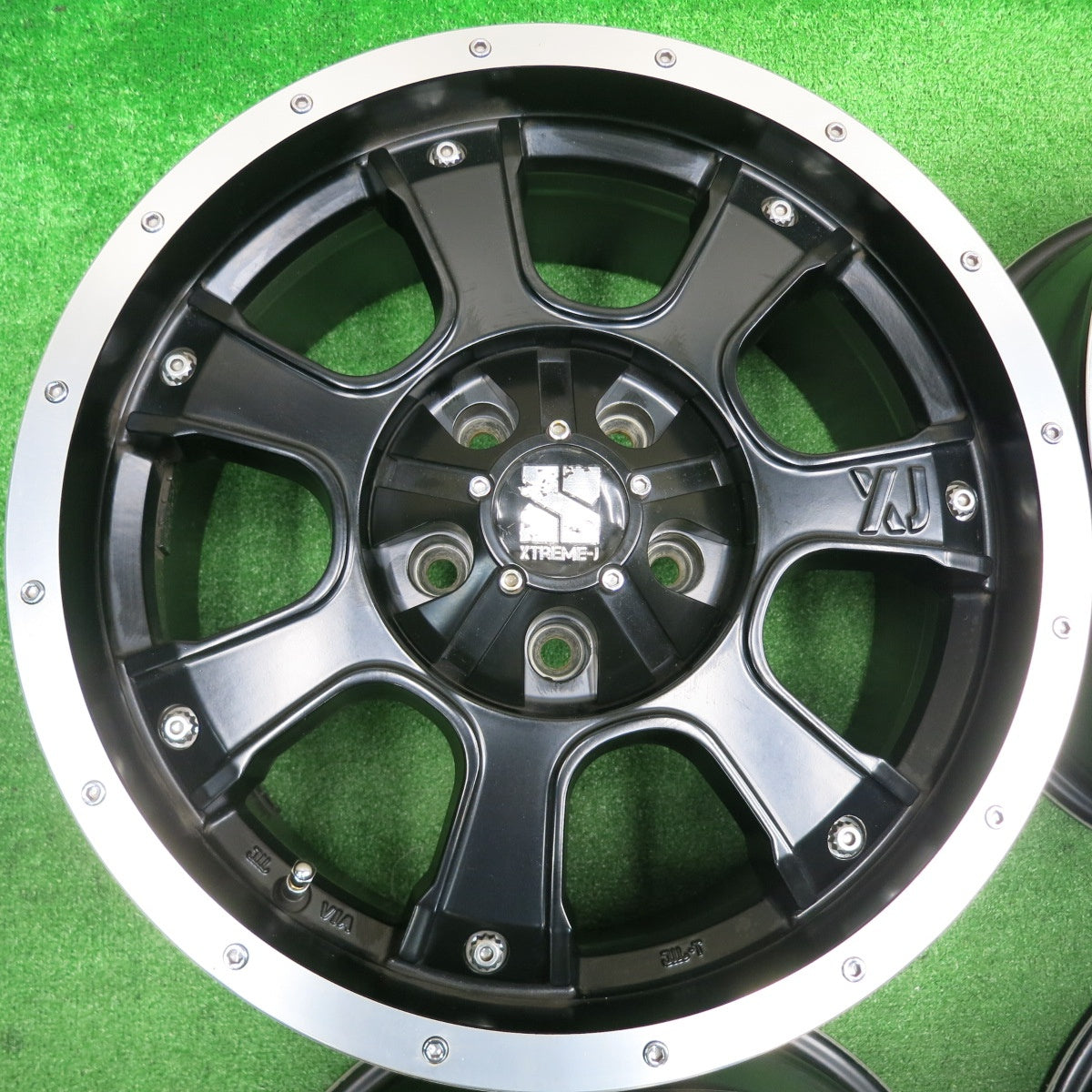 [送料無料] キレイ★XTREME-J XJ02 17インチ ホイール エクストリームJ 17×7.5J PCD114.3 127/5H マルチ★4102803HAホ