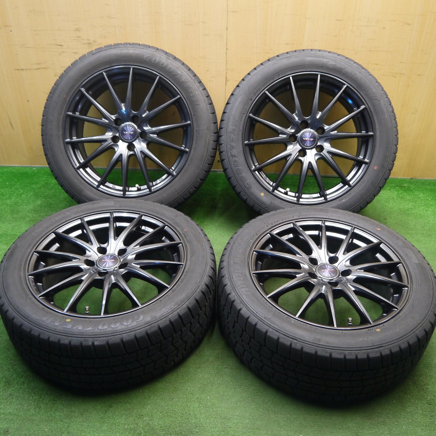[送料無料] バリ溝！22年！キレイ！9.5分★スタッドレス 235/50R18 グッドイヤー アイスナビ7 VELVA SPORTZ ヴェルヴァ 18インチ PCD114.3/5H★5040805Hス