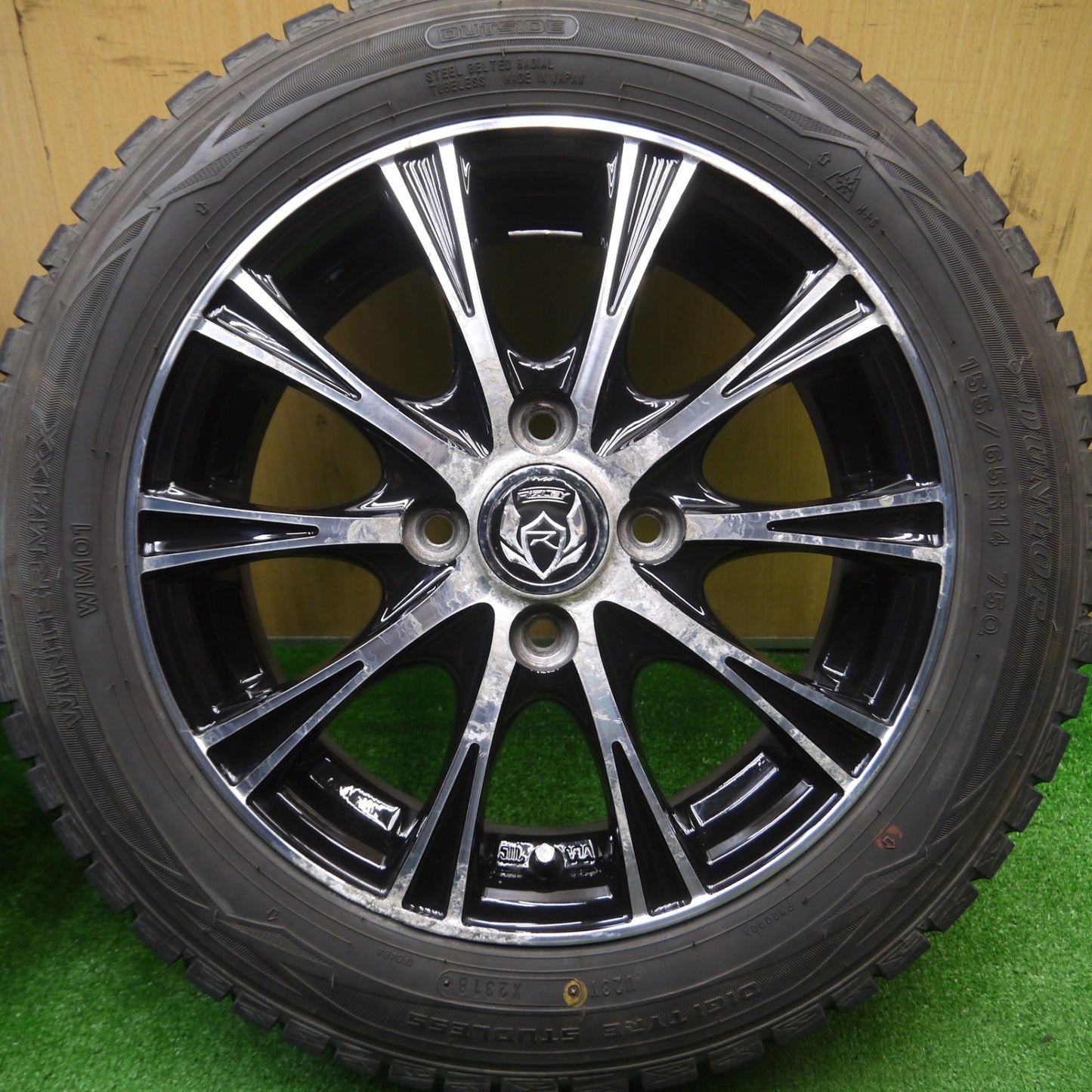 [送料無料] バリ溝！8.5分★スタッドレス 155/65R14 ダンロップ ウインターマックス WM01 RiZLEY weds ライツレー PCD100/4H★4101506Hス