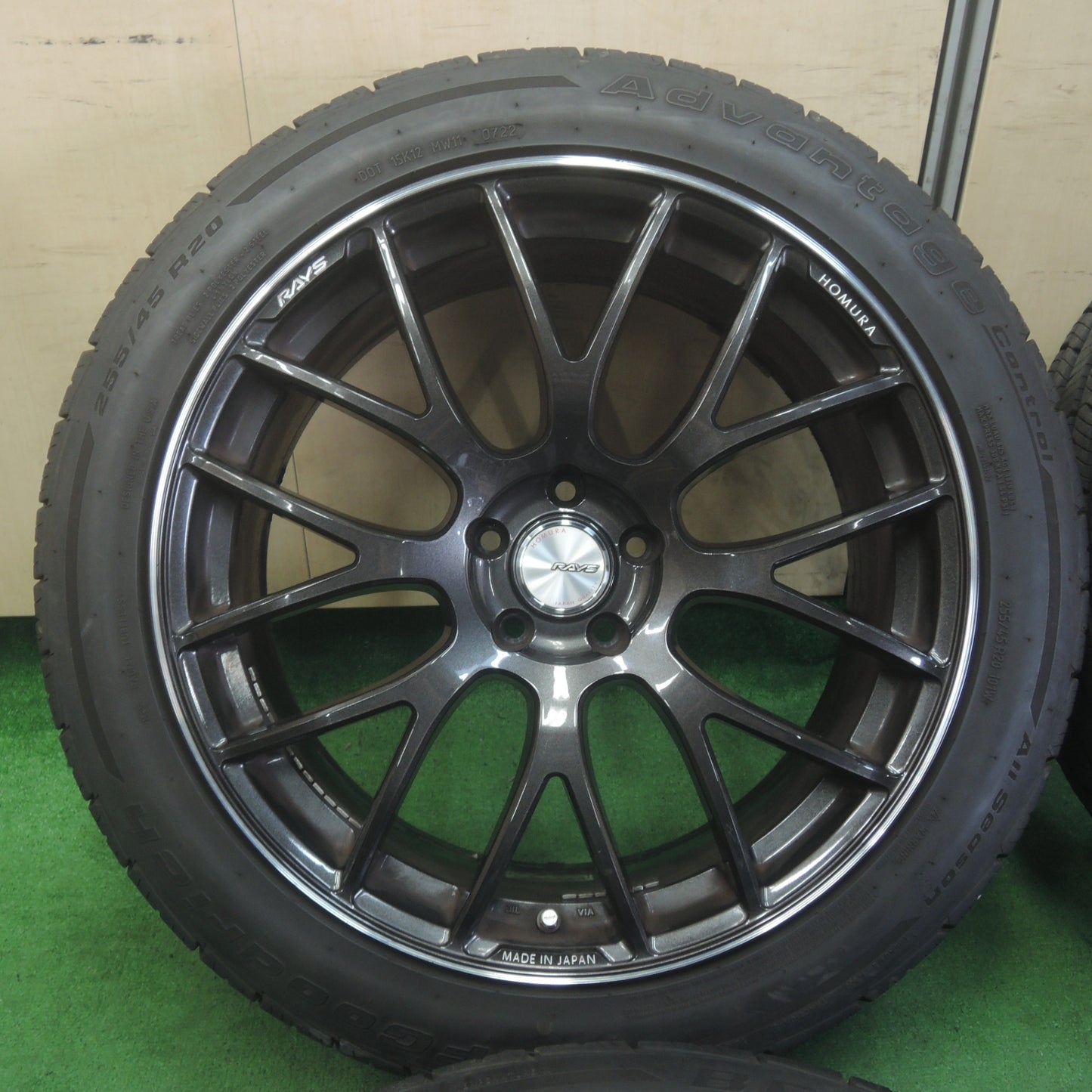 *送料無料* バリ溝！22年！9.5分★ベンツ等 RAYS HOMURA 2×8 GTS 255/45R20 BFグッドリッチ アドバンテージ コントロール レイズ ホムラ PCD112/5H★4071002SYノ