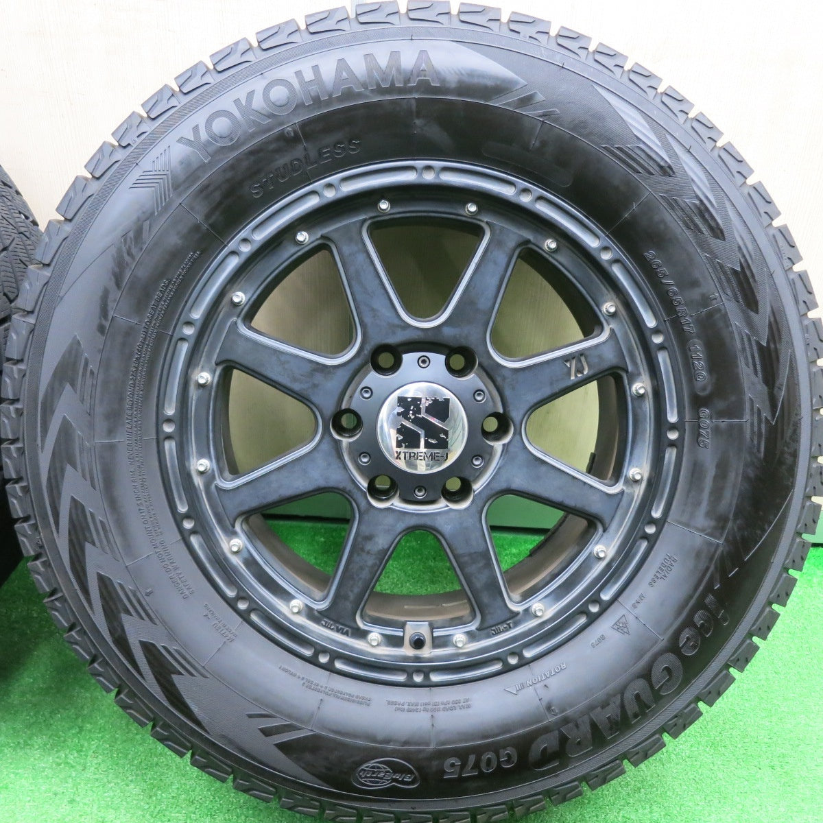 [送料無料] バリ溝！23年！キレイ！9.5分以上★スタッドレス  XTREME-J 265/65R17 ヨコハマ アイスガード G075 XJ 17インチ PCD139.7/6H★4100601HAス