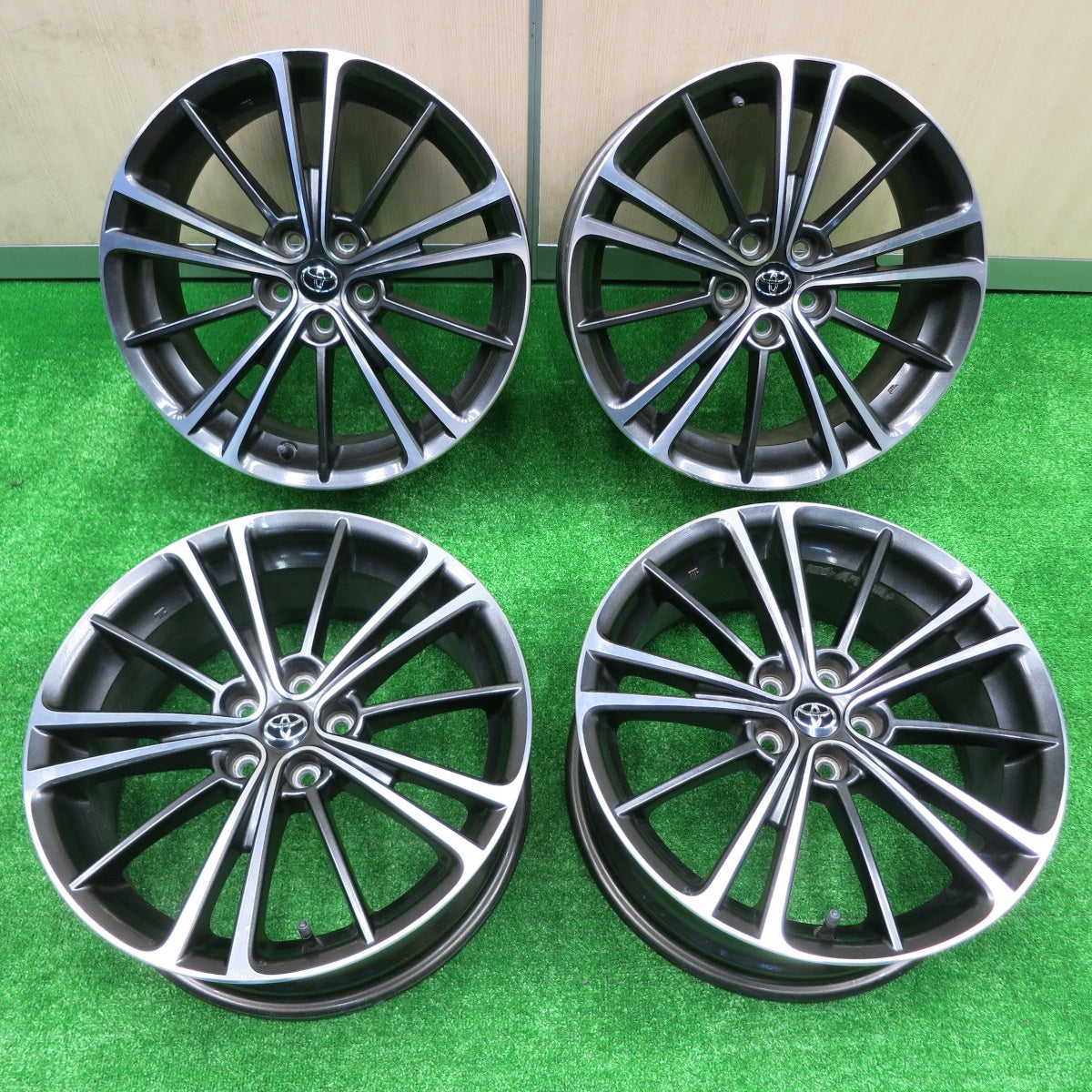 *送料無料* キレイ★トヨタ ZN6 86 スバル BRZ 純正 ホイール 17インチ 17×7J PCD100/5H★4072202NJホ