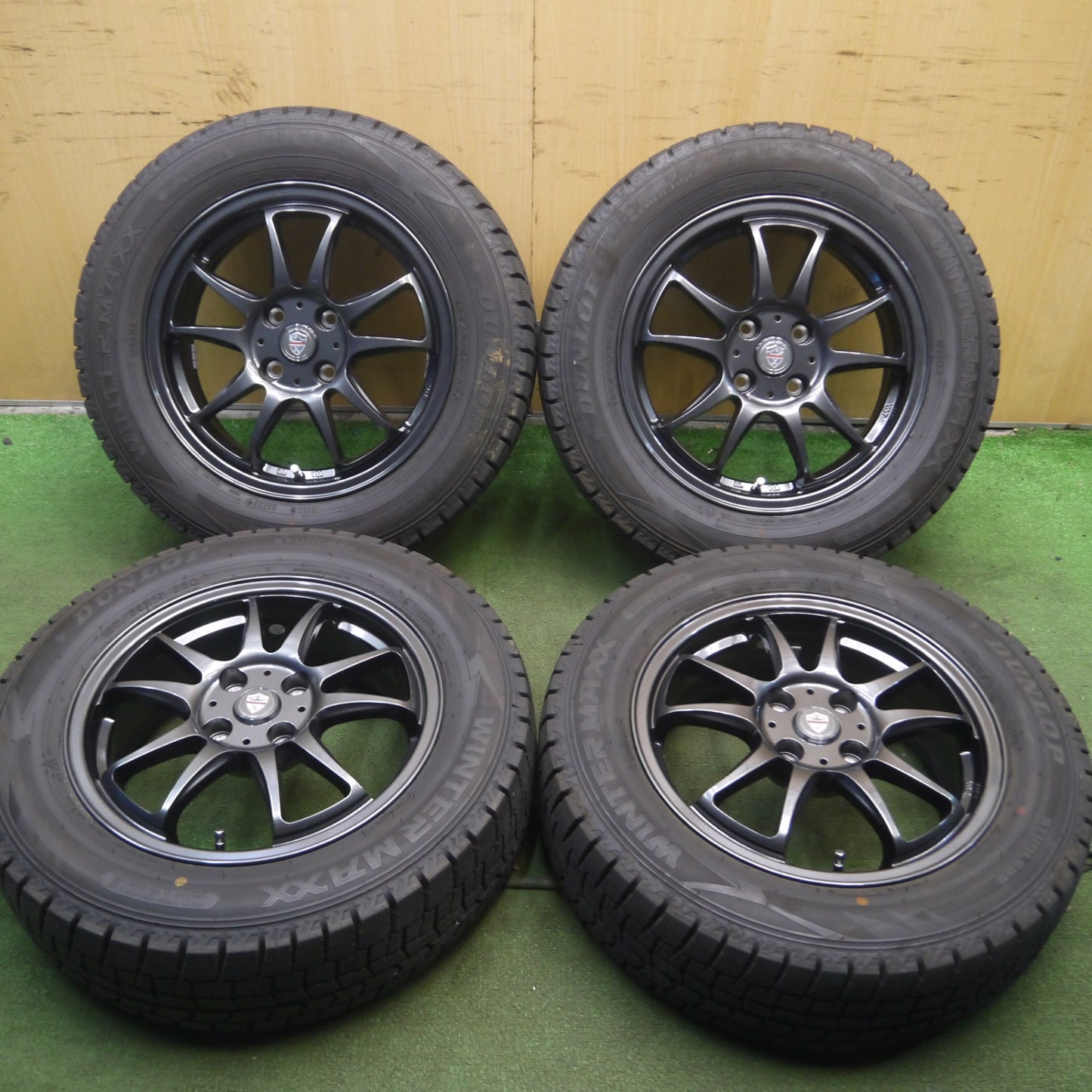 *送料無料* バリ溝！23年！キレイ！ほぼ10分★スタッドレス 185/65R15 ダンロップ ウインターマックス WM02 ESTROSA エステローザ PCD100/4H★4032213Hス