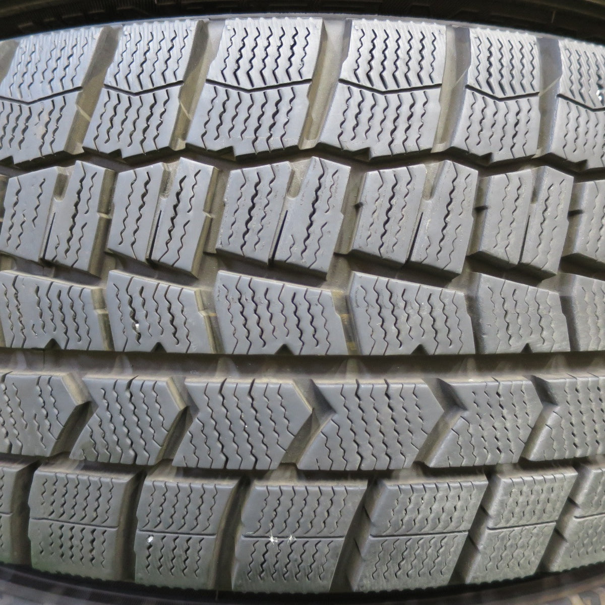 *送料無料* バリ溝！21年！キレイ！9.5分★スタッドレス 215/50R17 ダンロップ ウインターマックス WM02 VELVA SPORTZ ヴェルヴァ PCD114.3/5H★4090807イス