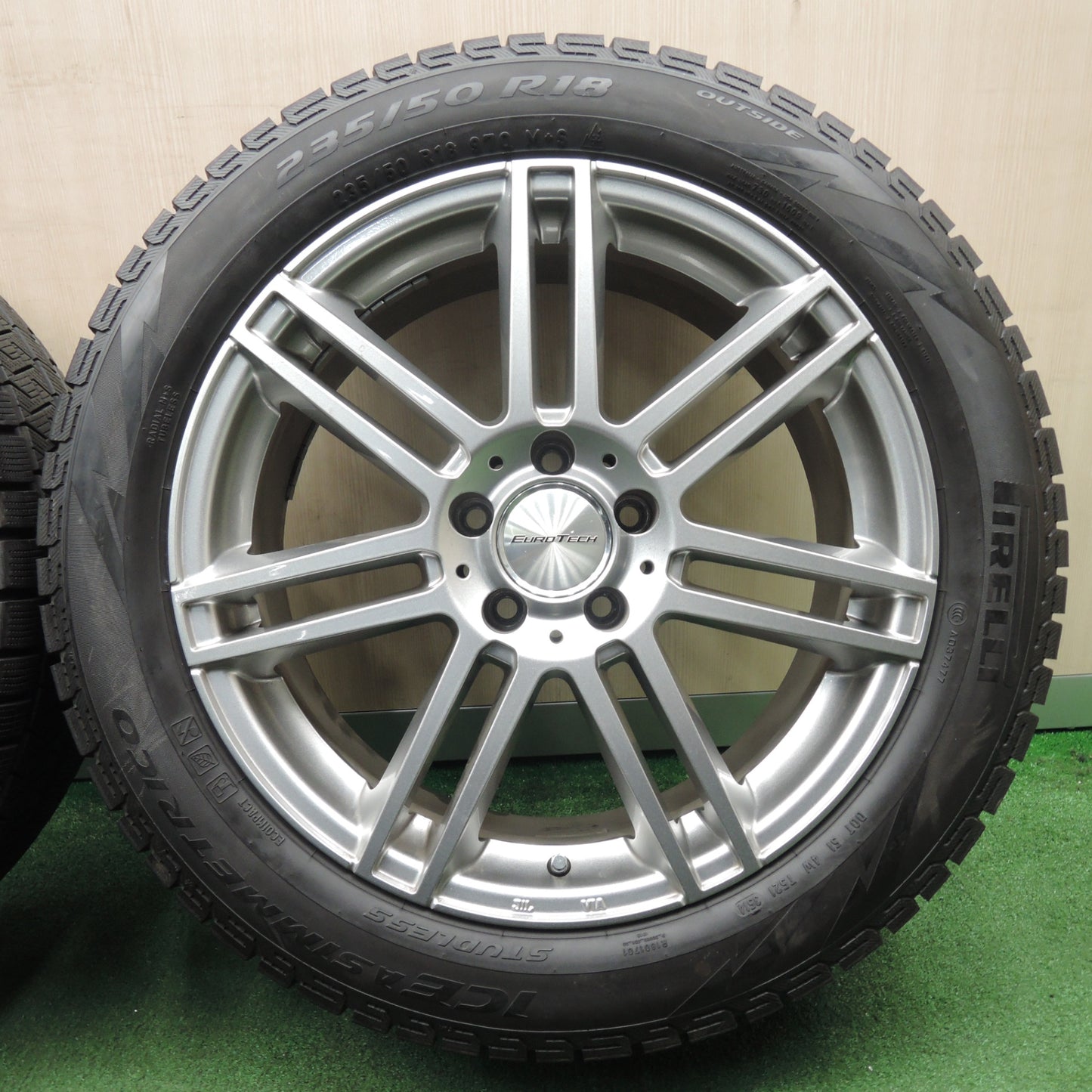 *送料無料* バリ溝！キレイ！8.5分★ベンツ等 EUROTECH 235/50R18 スタッドレス ピレリ アイスアシンメトリコ ユーロテック PCD112/5H★4030502NJス