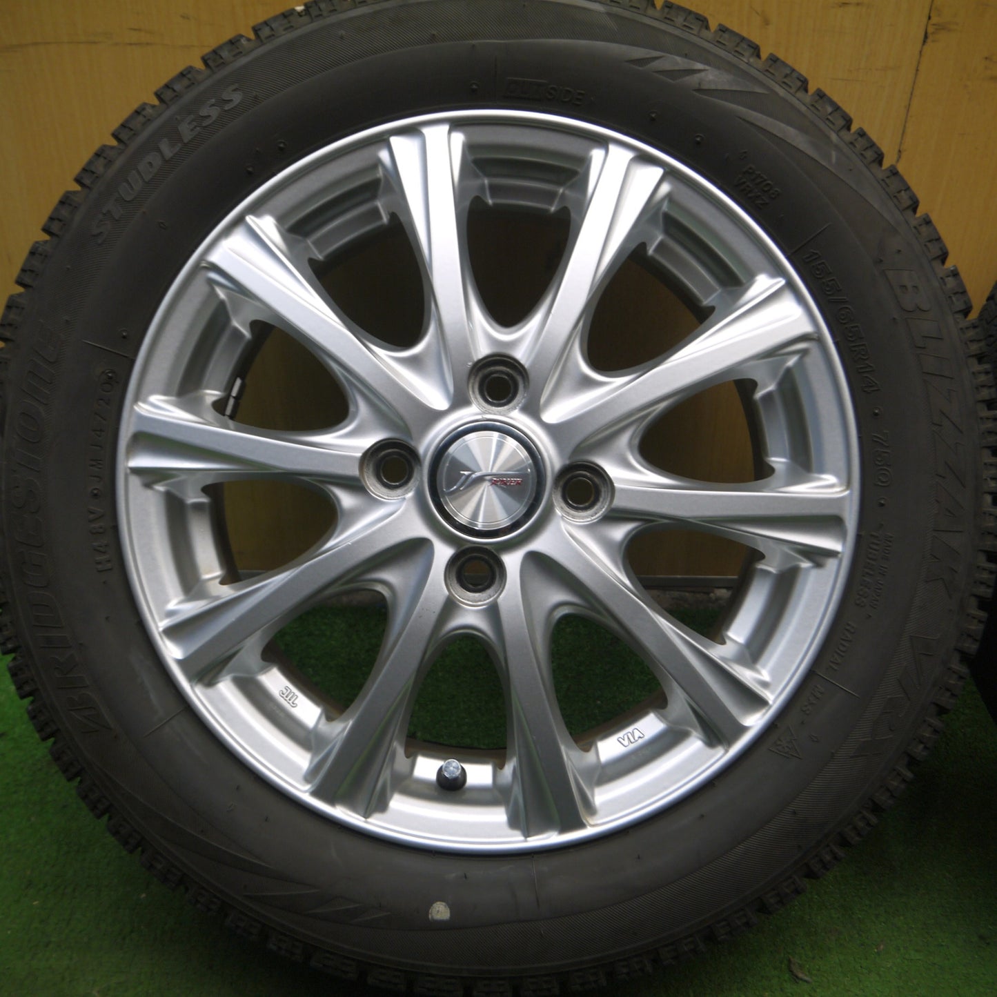 *送料無料* キレイ！20年★スタッドレス 155/65R14 ブリヂストン ブリザック VRX JOKER ジョーカー 14インチ PCD100/4H★4050710Hス