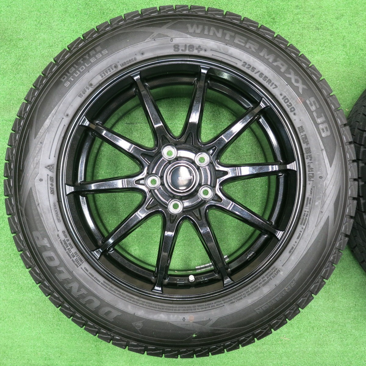 [送料無料] バリ溝！21年！キレイ！9.5分★スタッドレス 225/65R17 ダンロップ ウインターマックス SJ8 G-SPEED Gスピード 17インチ PCD114.3/5H★4102804NJス