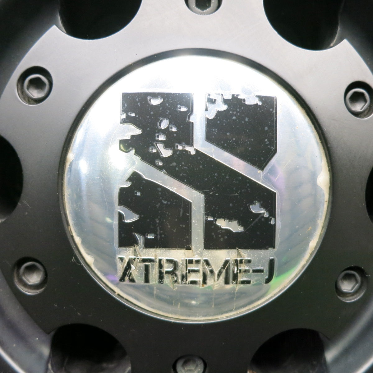 *送料無料* 4本価格★スタッドレス XTREME-J XJ 265/60R18 ブリヂストン ブリザック DM-V2 エクストリームJ PCD139.7/6H★4053107HAス