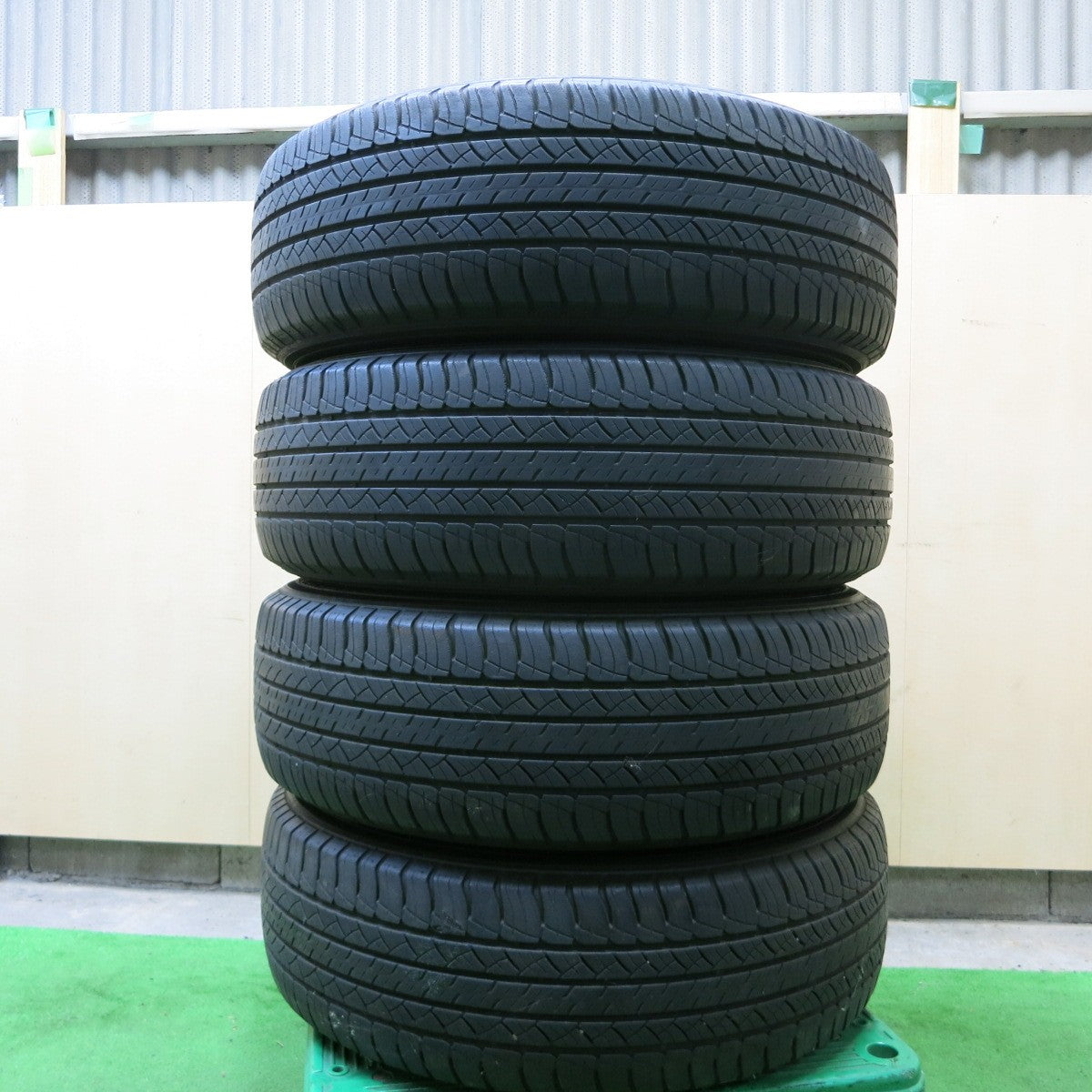 *送料無料* キレイ★トヨタ 60系 ハリアー 純正 225/65R17 ミシュラン LATITUDE TOUR HP 17インチ PCD114.3/5H★4062805ナノ