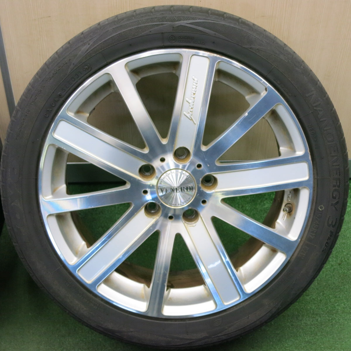 *送料無料* 4本価格★VENERDi COSMIC 215/45R17 トーヨー ナノエナジー3 プラス ヴェネルディ コスミック 17インチ PCD114.3/5H★4041501TNノ