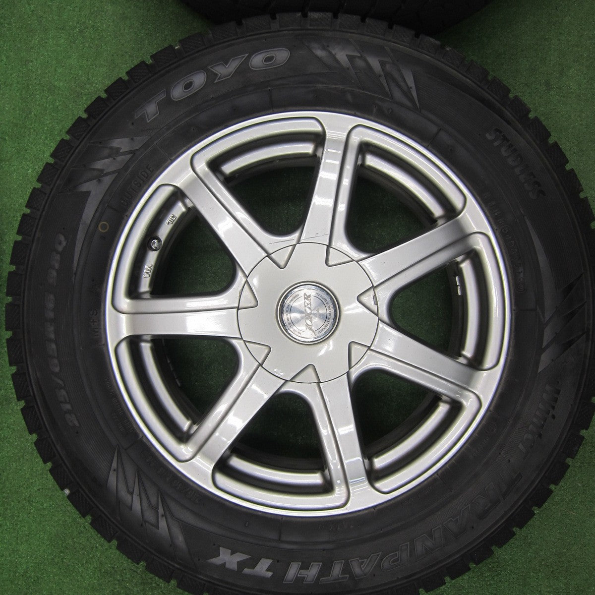 [送料無料] バリ溝！キレイ！9分★スタッドレス 215/65R16 トーヨー ウインター トランパス TX JOKER ジョーカー 16インチ PCD114.3/5H★4121410TNス