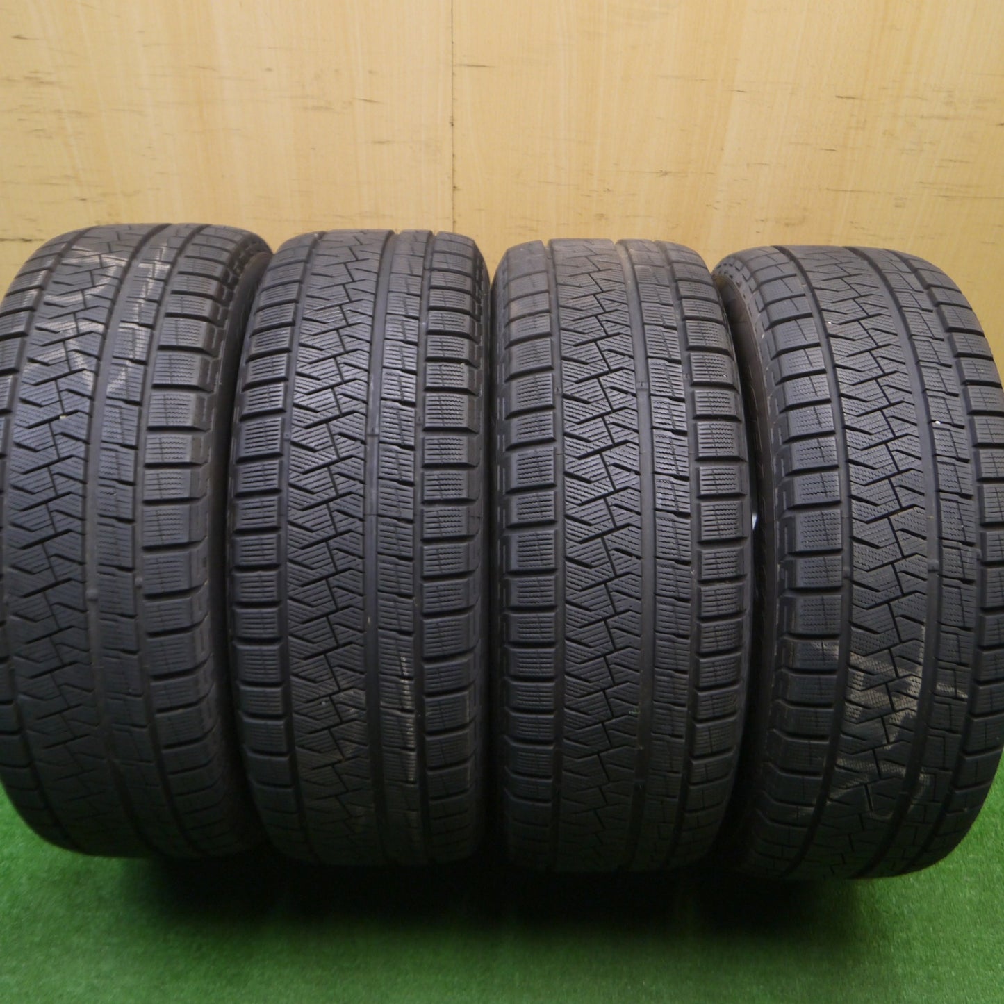 [送料無料] バリ溝!9.5分以上★トヨタ 20系 アルファード ヴェルファイア 純正 215/60R17 スタッドレス ピレリ アイス アシンメトリコ 17インチ PCD114.3/5H★4100207Hス