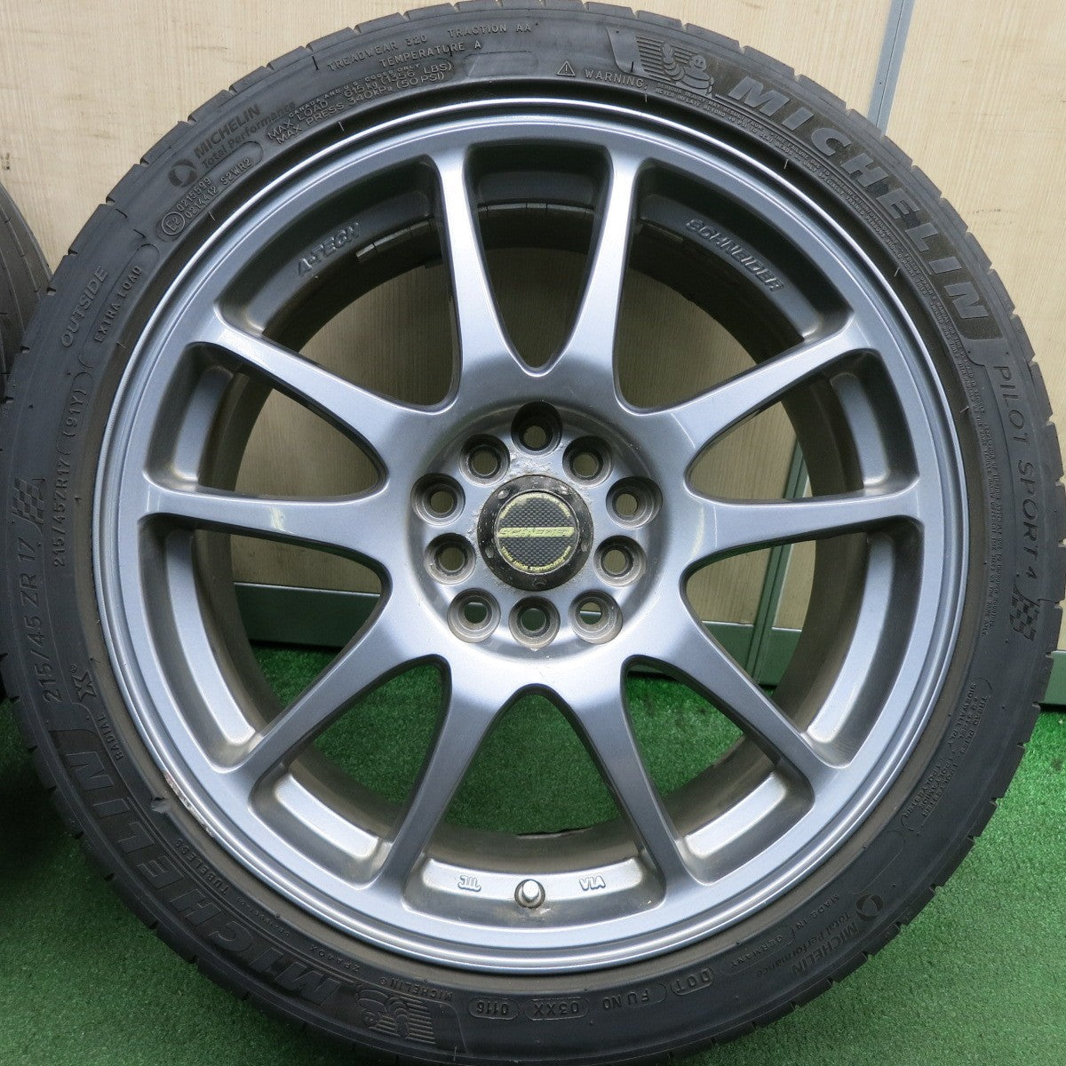 *送料無料* 4本価格★215/45R17 ミシュラン パイロットスポーツ4 SCHNEIDER シュナイダー PCD100 114.3/5H マルチ★4032411HAノ