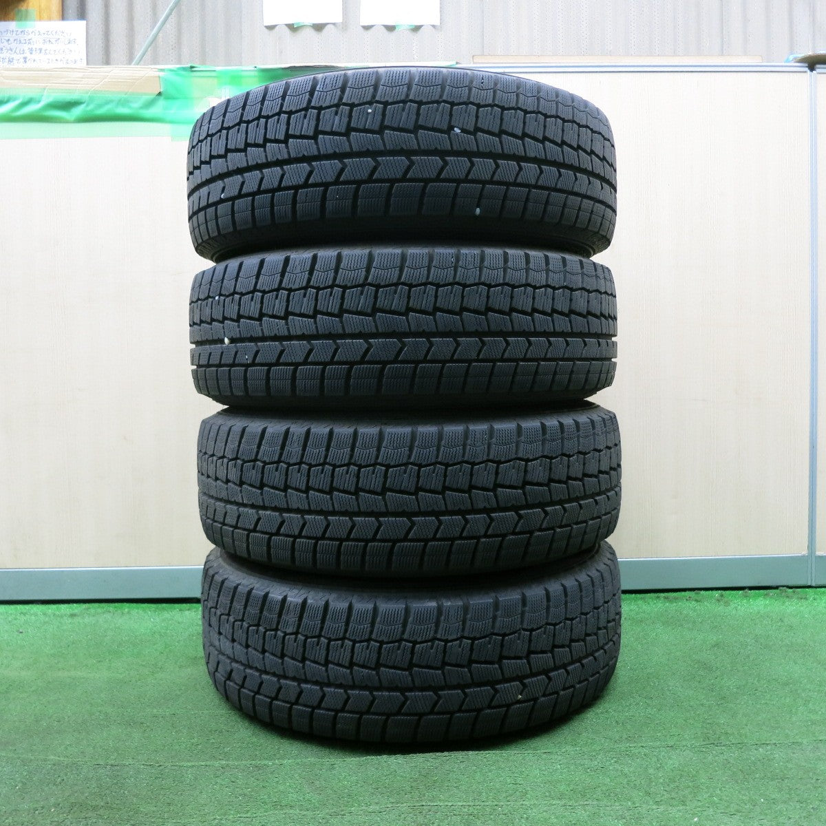 *送料無料* バリ溝！21年！キレイ！9.5分★スタッドレス 205/65R16 ダンロップ ウインターマックス WM02 EuroMax MANARAY SPORT PCD100 114.3/5H マルチ★4051806NJス