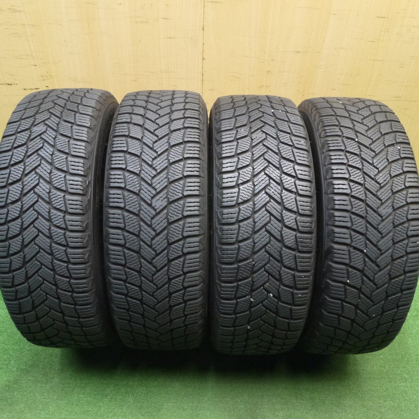 [送料無料] バリ溝！キレイ！21年！9分★スタッドレス 195/60R16 ミシュラン X-ICE SNOW MANARAY SPORT マナレイスポーツ 16インチ PCD114.3/5H★4121301Hス