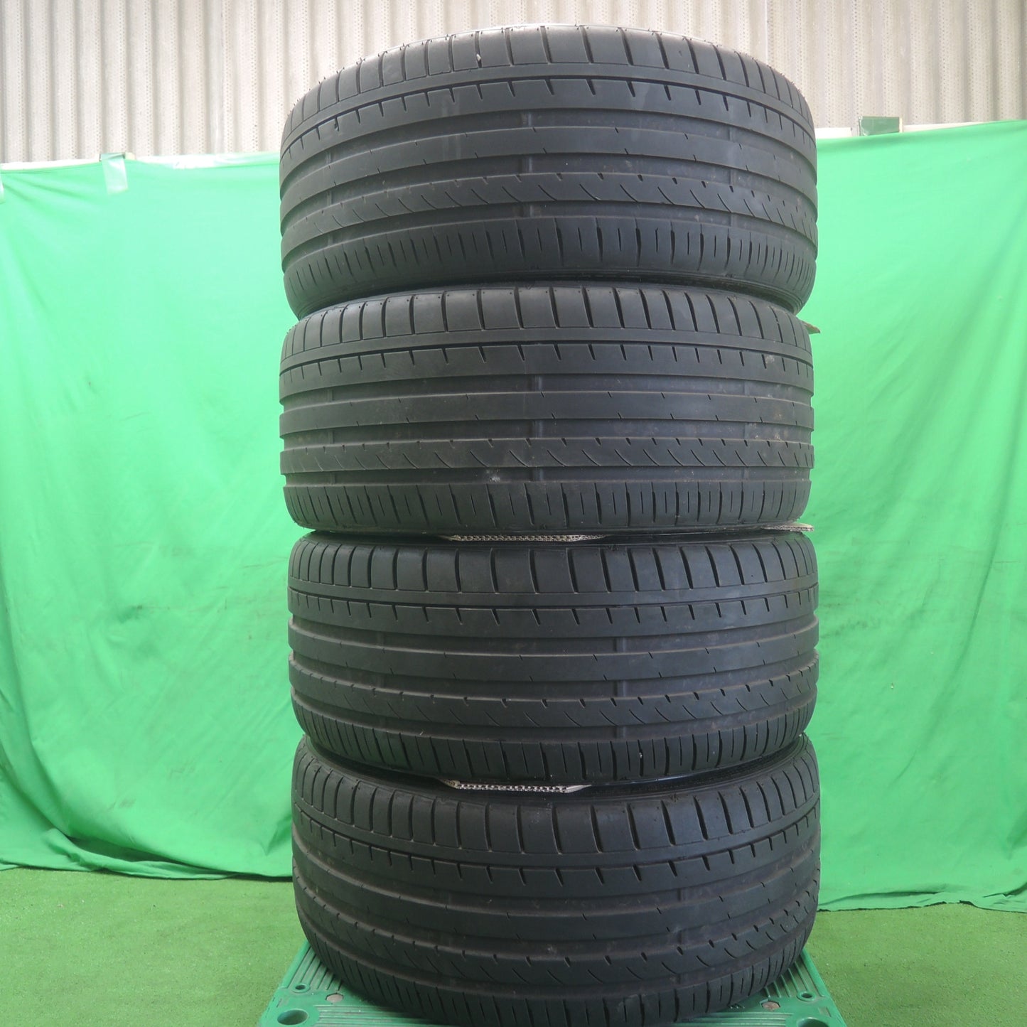 *送料無料* バリ溝！8.5分★235/30R20 ファルケン アゼニス FK453 MYRTLE マーテル 20インチ PCD114.3/5H★4060301ナノ