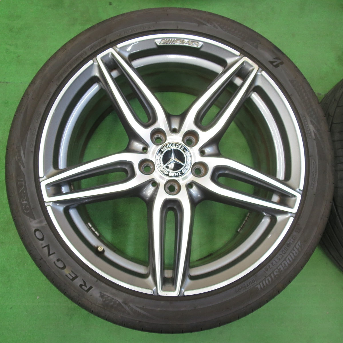 *送料無料* バリ溝！22年！9.5分★ベンツ Eクラス W213 純正 AMG 245/40R19 275/35R19 ブリヂストン レグノ GR-X2 19インチ PCD112/5H★4081303イノ