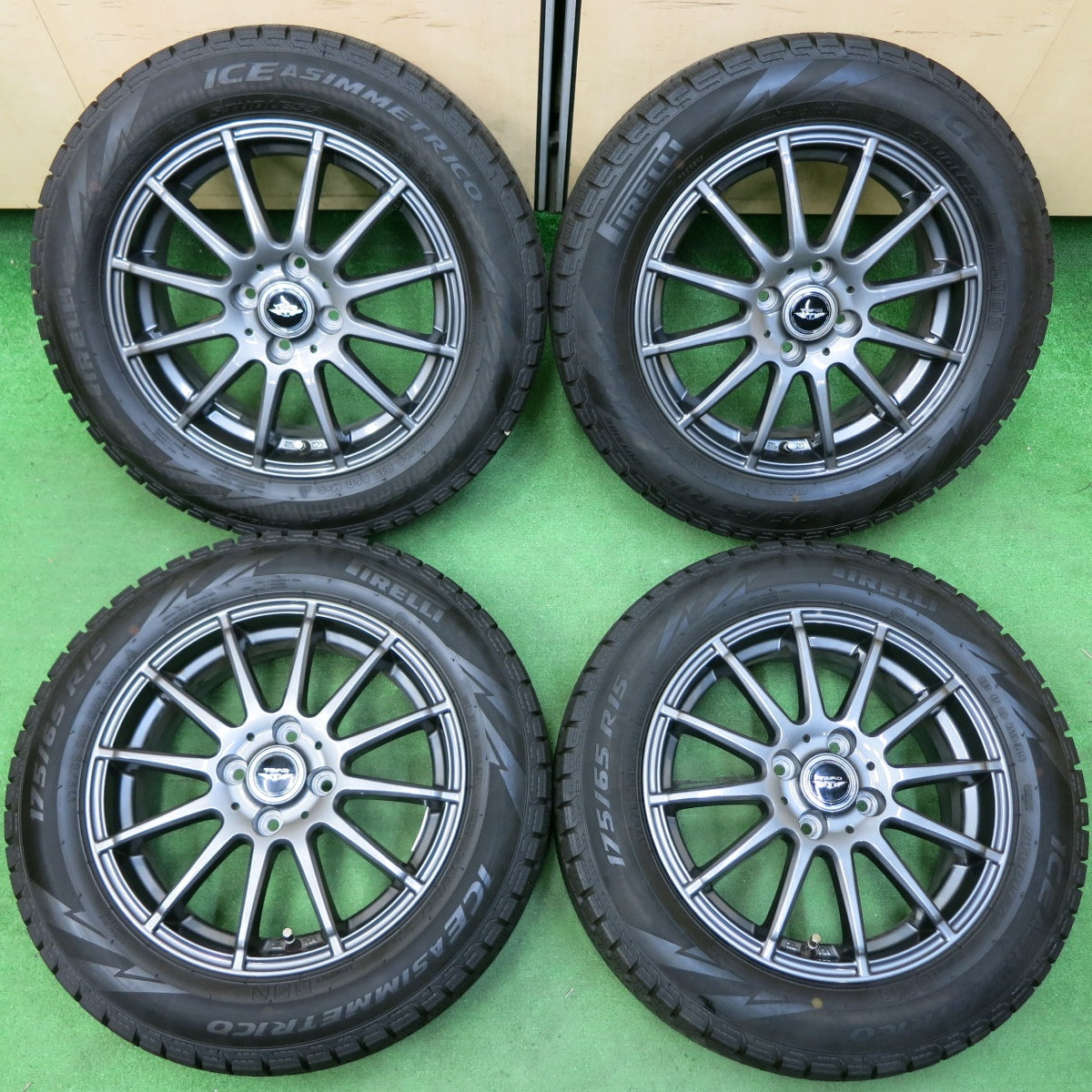 *送料無料* バリ溝！キレイ！9.5分★スタッドレス 175/65R15 ピレリ アイスアシンメトリコ TEAD テッド 15インチ PCD114.3/4H★4051112イス