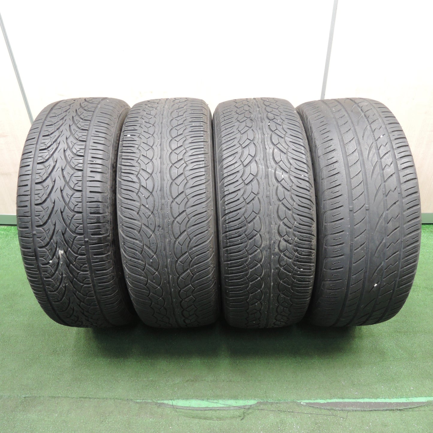 *送料無料* バリ溝！9.5分★dolce 275/55R20 デリンテ デザートストーム D8 マックストレック FORTIS T5 ヨコハマ ドルチェ PCD139.7/6H★4031409TNノ