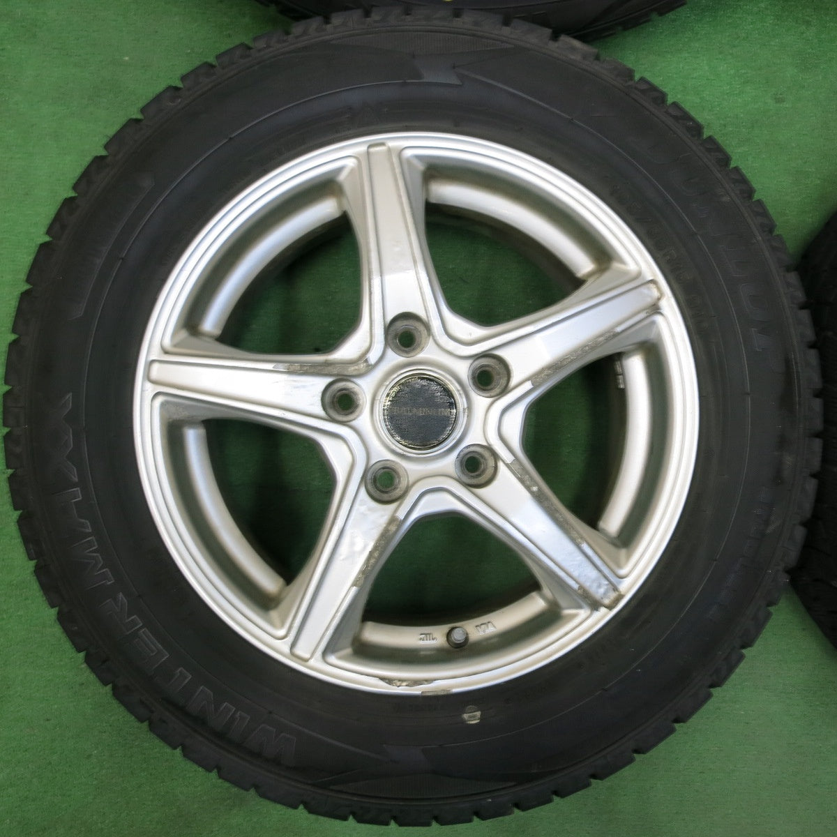 *送料無料* バリ溝！21年！9分★スタッドレス 195/65R15 ダンロップ ウインターマックス WM02 BALMINUM バルミナ 15インチ PCD114.3/5H★4072507SYス