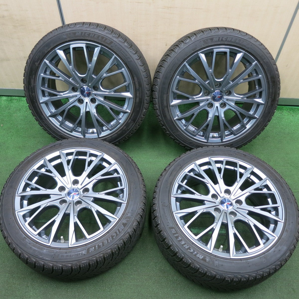 *送料無料* バリ溝！21年！9.5分★Lehrmeister L-F FIRST 235/45R18 スタッドレス ミシュラン X-ICE SNOW レアマイスター PCD114.3/5H★4053105HAス