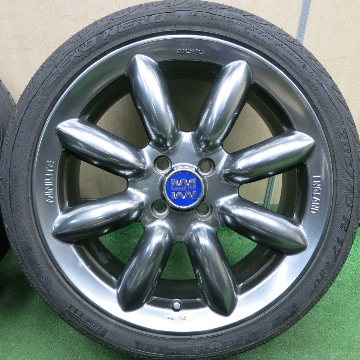 *送料無料* 4本価格★MINILITE MC-40 205/45R17 ピレリ PZERO NERO 17インチ ミニライト PCD100/4H★4032417HAノ