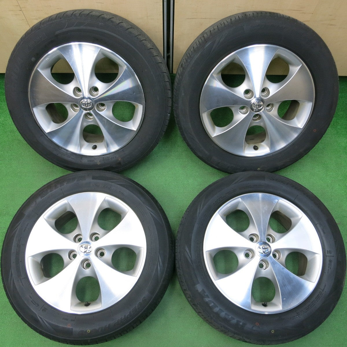 *送料無料* 4本価格★トヨタ 10系 アルファード 純正 225/60R17 ケンダ KR32 Kuavela SL ハイダ HD668 PCD114.3/5H★4032602イノ