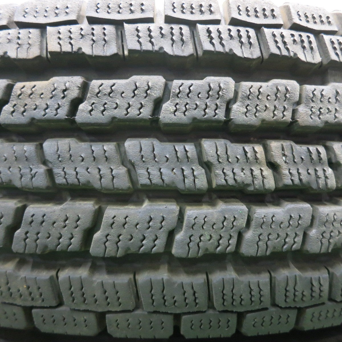 *送料無料* バリ溝！22年！キレイ！9.5分★スタッドレス 145/80R12 80/78N ヨコハマ アイスガード iG91 スチール ホイール 12インチ PCD100/4H★4042012HAス