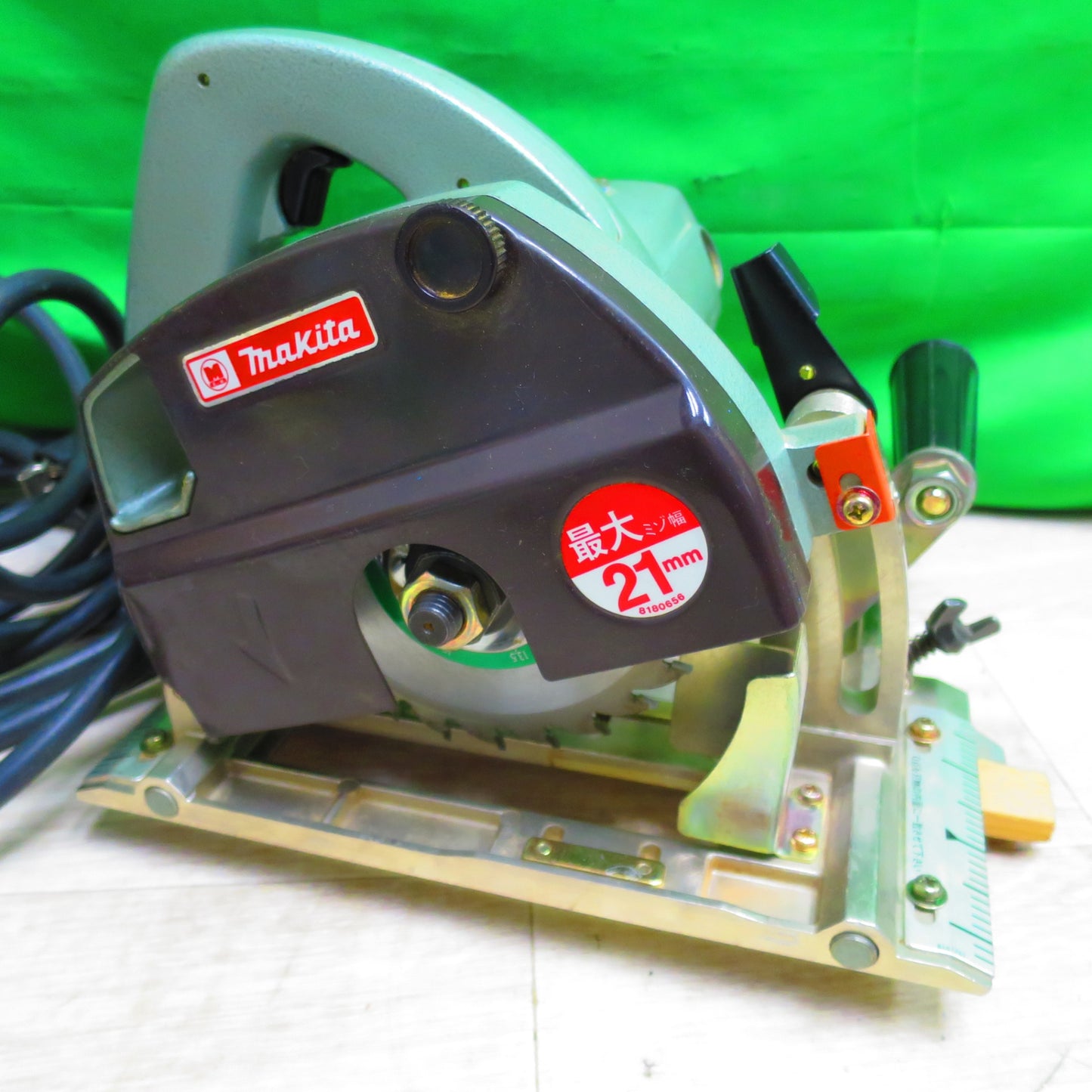[送料無料] ☆makita マキタ 小型 ミゾキリ 3003A 工具 工事 大工 道具 ツール ブレーキ付 電動 溝キリ DIY カッター☆