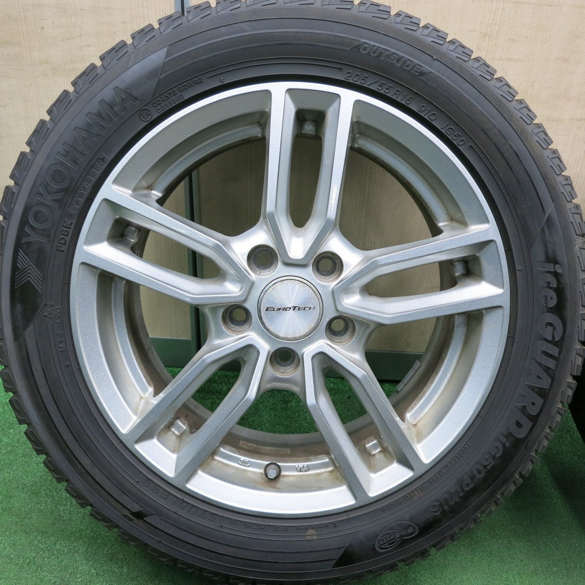 *送料無料* バリ溝！9.5分★ベンツ 等 EUROTECH 205/55R16 スタッドレス ヨコハマ アイスガード iG50 プラス ユーロテック PCD112/5H★4052204HAス