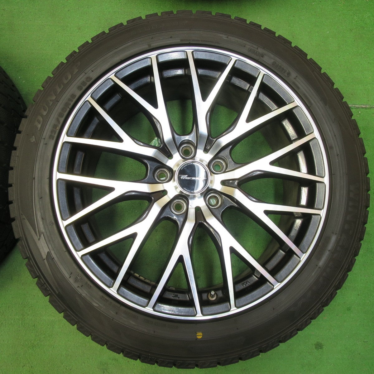 *送料無料* バリ溝！21年！8.5分★スタッドレス 225/50R18 ダンロップ ウインターマックス WM02 Precious プレシャス 18インチ PCD114.3/5H★4071205イス