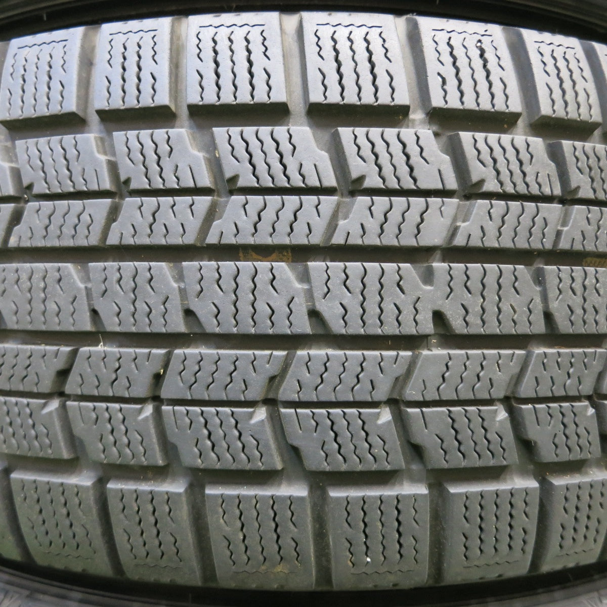 *送料無料* バリ溝！キレイ！8.5分★スタッドレス 215/55R17 ダンロップ DSX-2 LAYCEA -02- レイシア 17インチ PCD114.3/5H★4040203イス