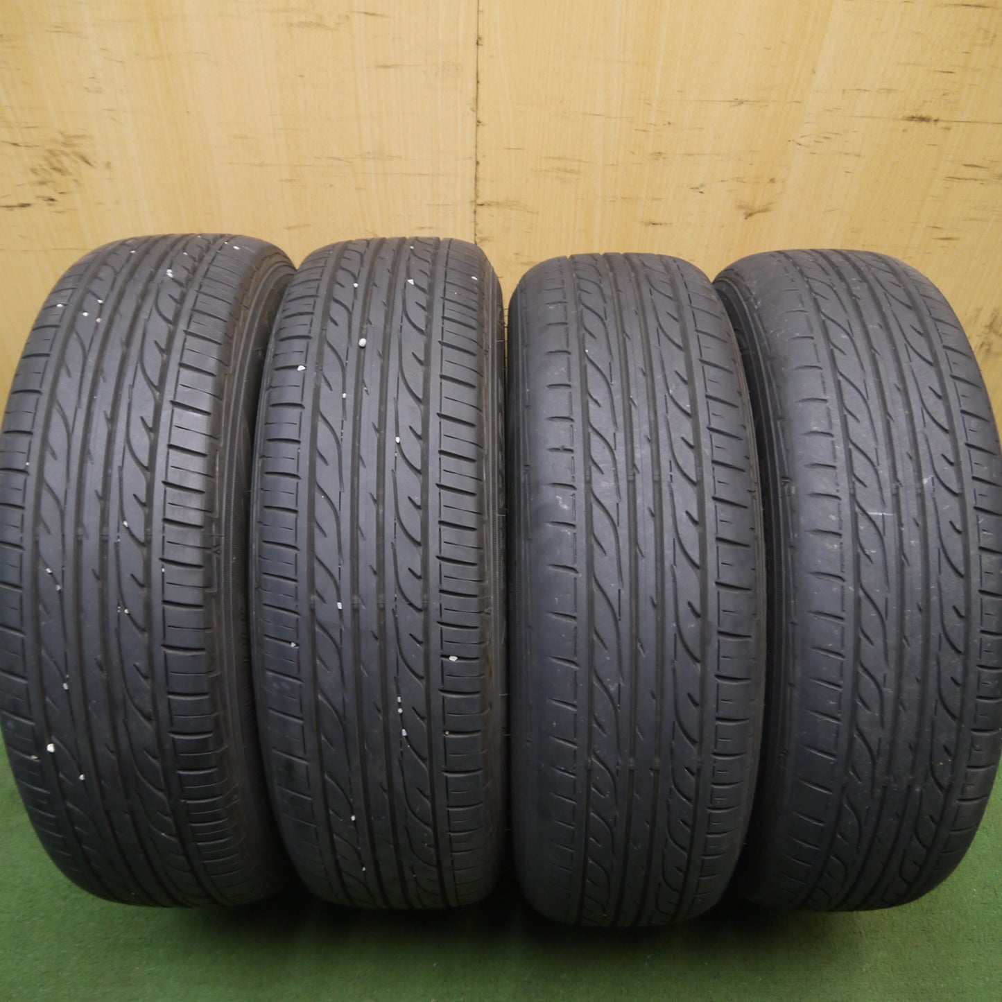 *送料無料* バリ溝！21年！9分★185/65R15 ダンロップ EC202 Exceeder エクシーダー 15インチ PCD100/4H★4042406Hノ