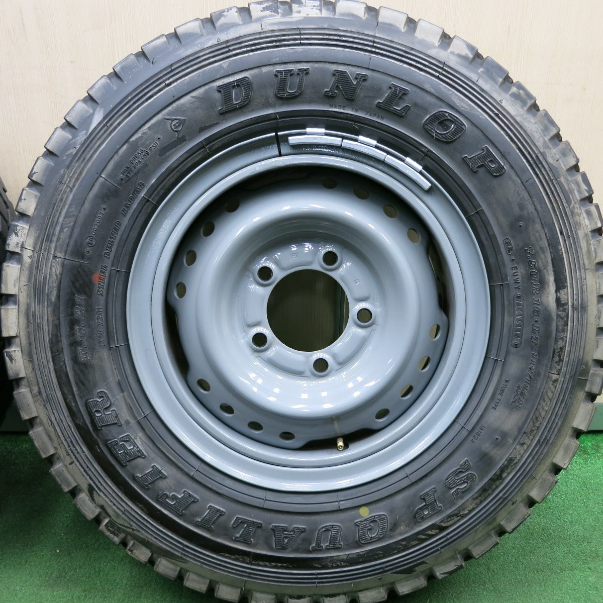 *送料無料* 新車外し★トヨタ 再販 ランクル ピックアップ 純正 スチール 7.50R16 114/112R ダンロップ SP QUALIFIER  T.G.21 PCD150/5H★4032406HAノ