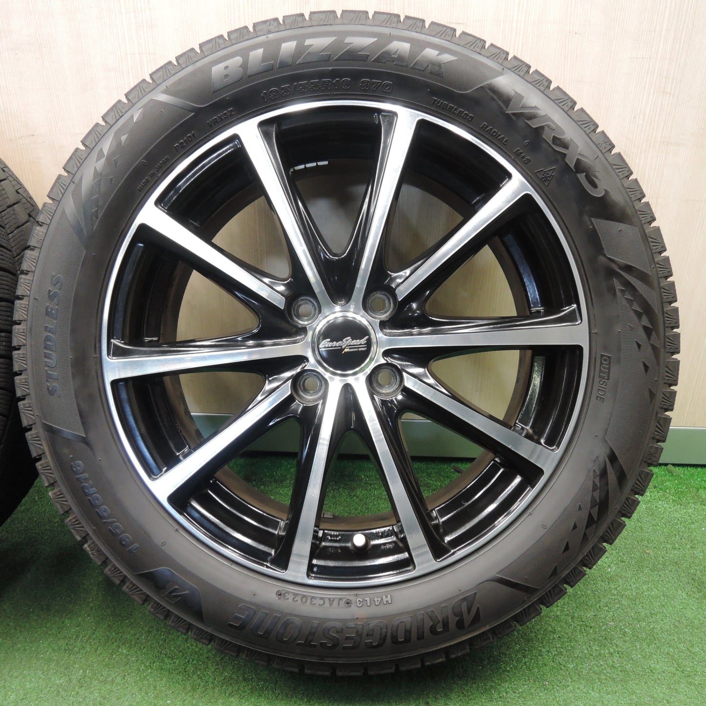 *送料無料* バリ溝！23年！ほぼ10分★スタッドレス 195/55R16 ブリヂストン ブリザック VRX3 EuroSpeed MANARAY SPORT 16インチ PCD100/4H★4031503NJス