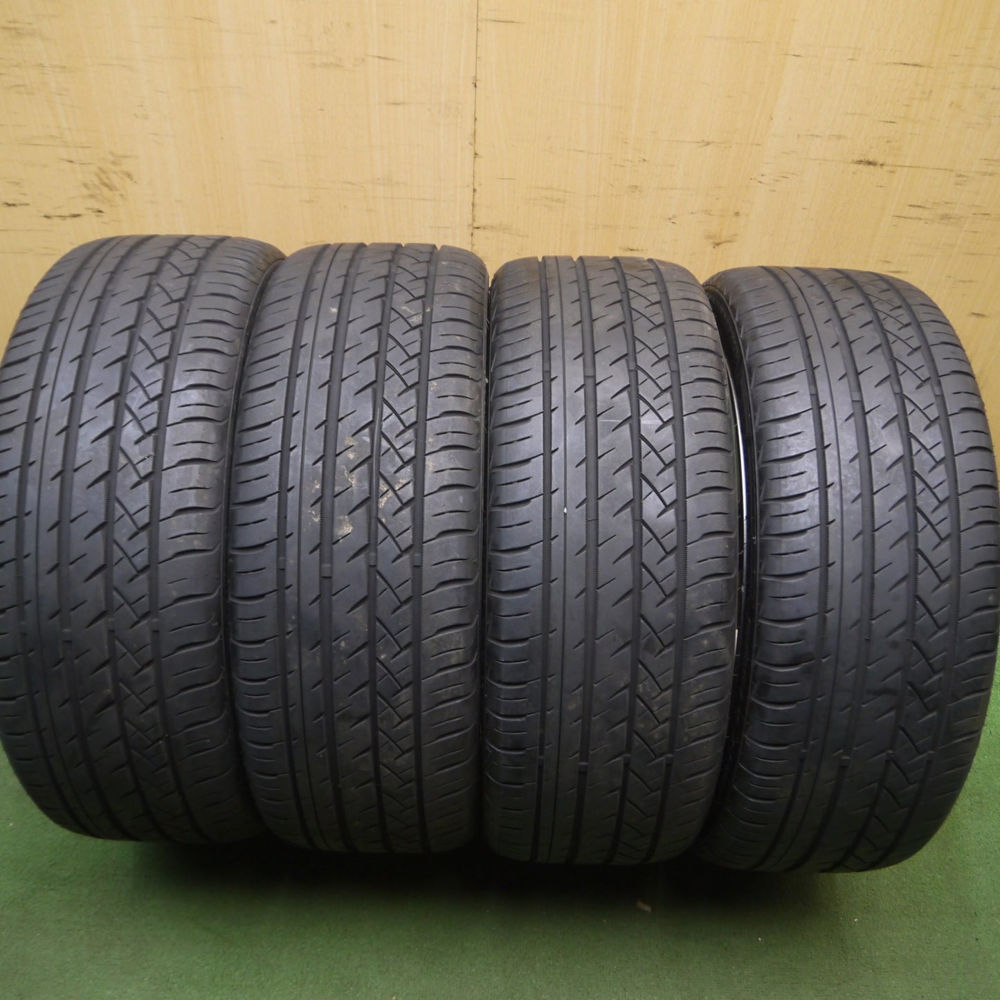 *送料無料* バリ溝！20年！9分★プリウス 86 BRZ 等 WAREN 215/40R18 グリンランダー ENRI U08 ヴァーレン 18インチ PCD100/5H★4052702Hノ