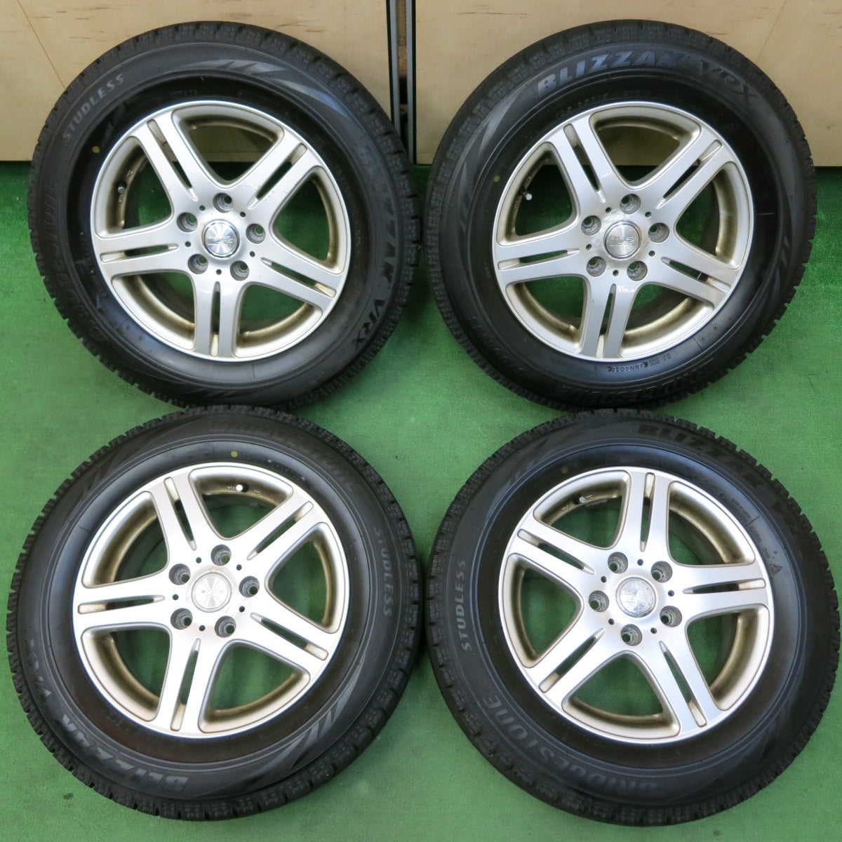 *送料無料* バリ溝！20年！9.5分以上★スタッドレス 195/65R15 ブリヂストン ブリザック VRX DUFACT DF5 デュファクト 15インチ PCD114.3/5H★4050502IMス