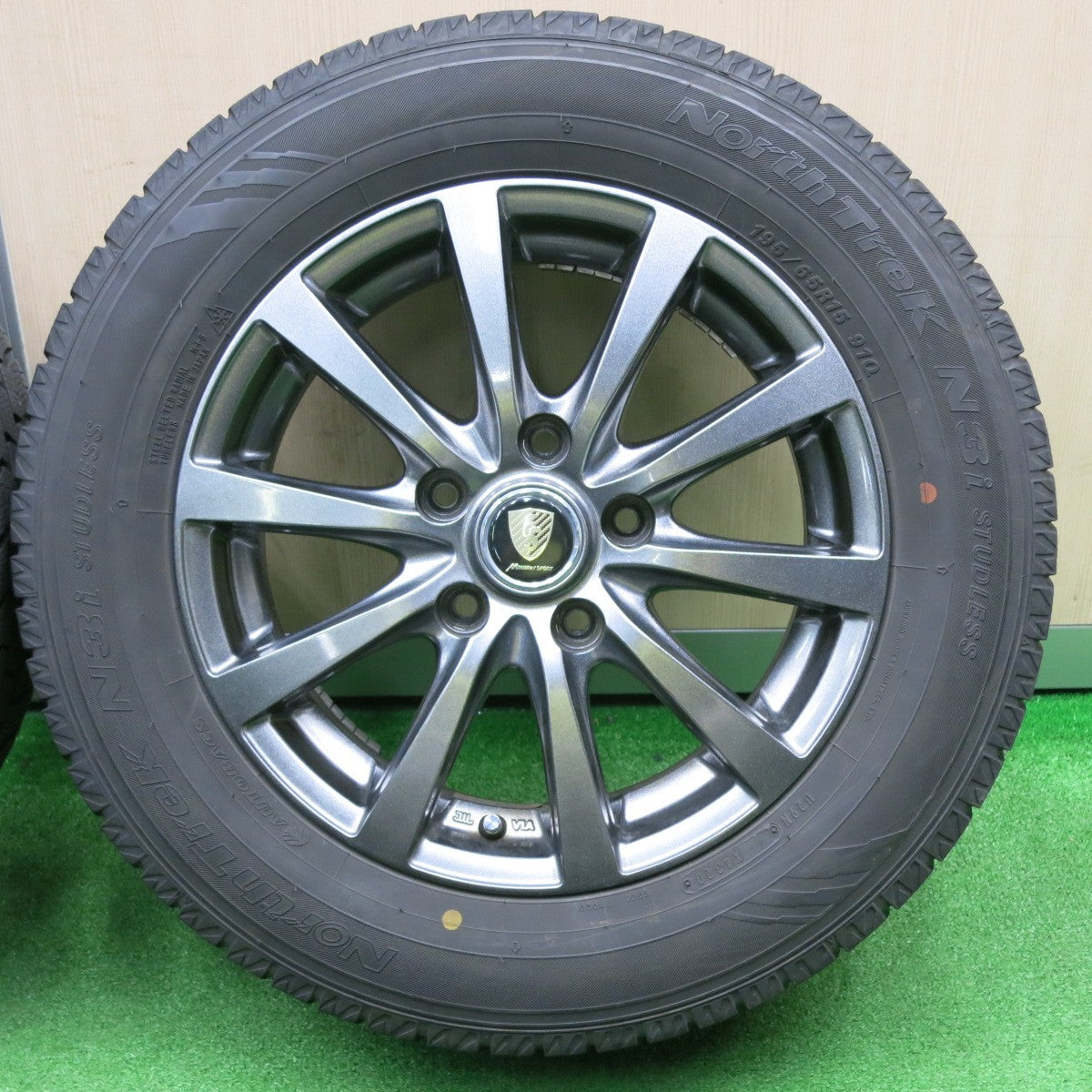 [送料無料] バリ溝！20年！キレイ！9分★スタッドレス 195/65R15 オートバックス ノーストレック N3i MANARAY SPORT MiD マナレイスポーツ PCD114.3/5H★4101503NJス