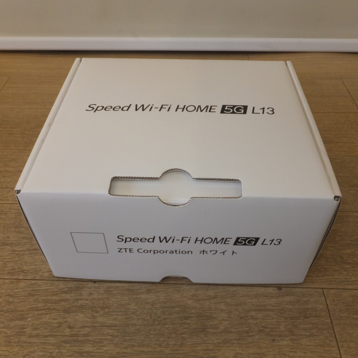 [送料無料] 未使用★ZTE KDDI au ホームルーター Speed Wi-Fi HOME 5G L13 ZTR02SWU ホワイト★