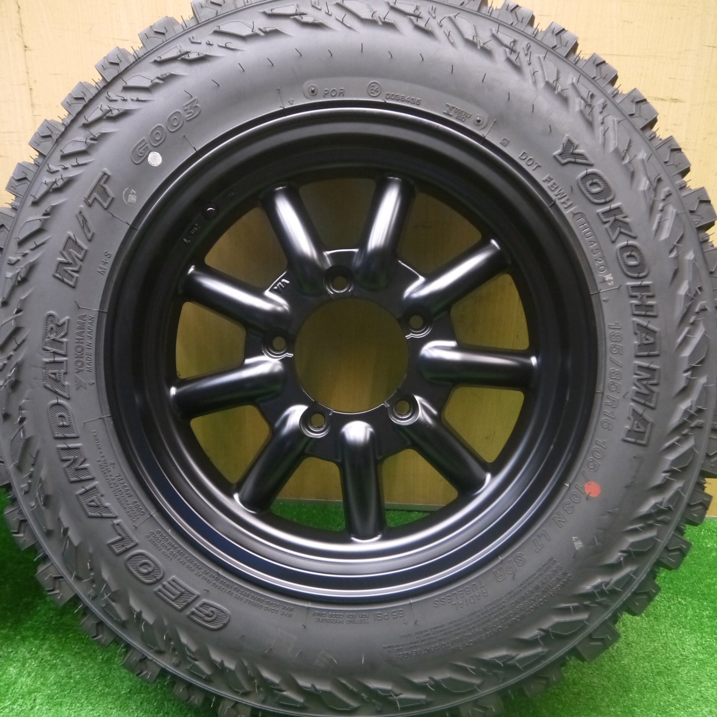 *送料無料* バリ溝！20年！キレイ！9.5分以上★ジムニー FABULOUS BARONE MC-9 185/85R16 ヨコハマ ジオランダー M/T G003 ファブレス ヴァローネ PCD139.7/5H★4082803Hノ